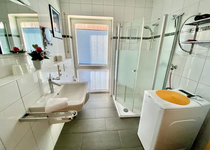 Tomke - Kolk 30 * Norddeich (Norden)